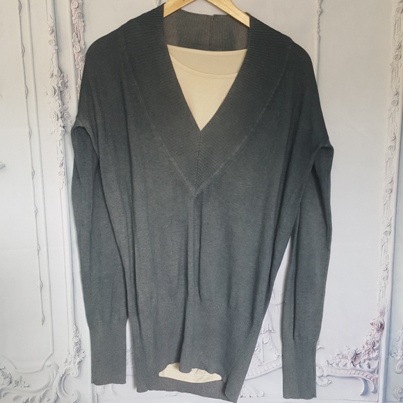 Mothers en Vogue Sweaters - Mothers en Vogue Brooke's Pullover Sweater Size XS
